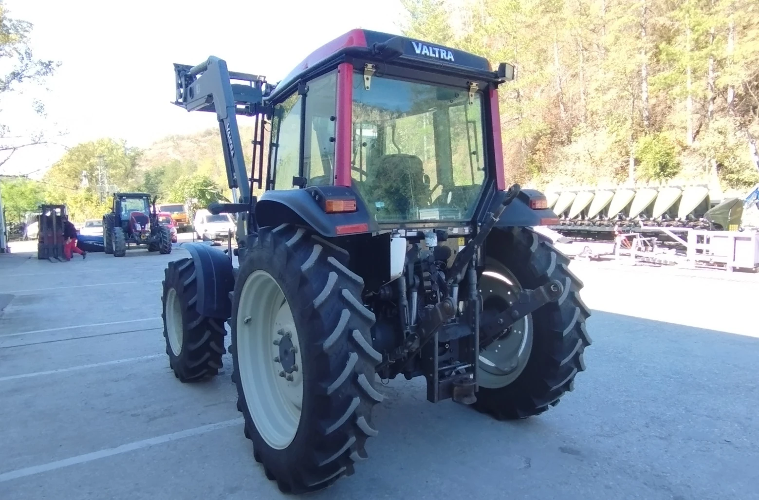 Трактор Valtra A93 - изображение 4