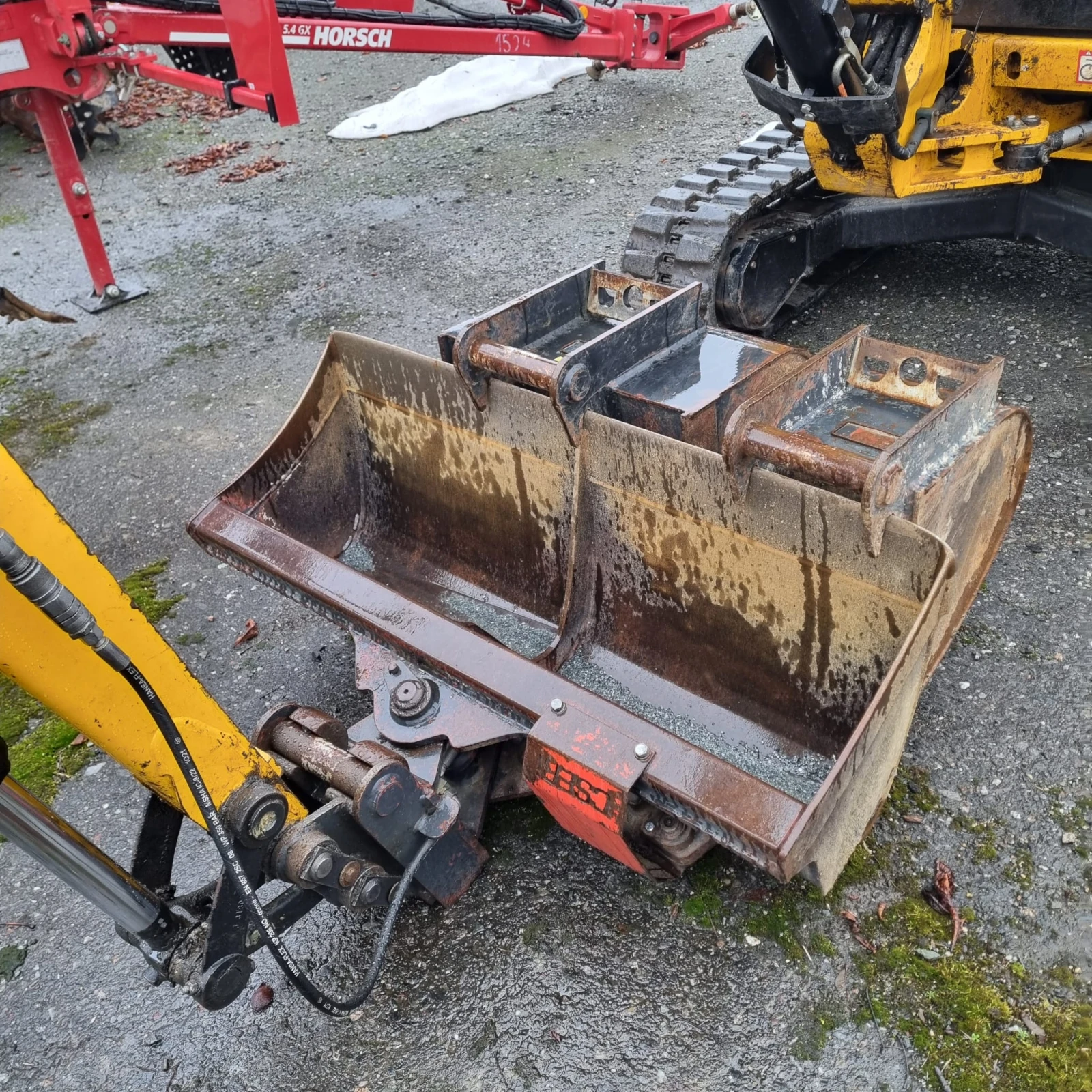 Багер JCB 8035 ZTS, снимка 4 - Индустриална техника - 54146406