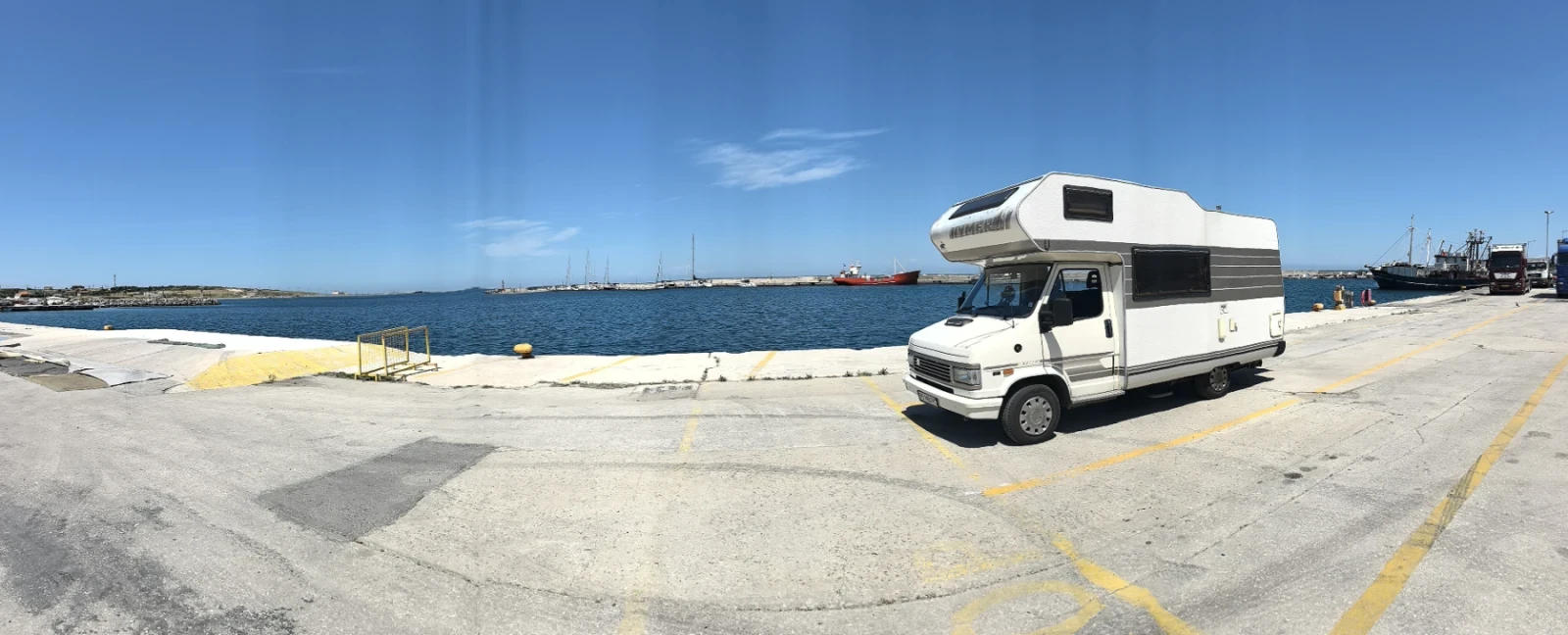 Кемпер HYMER / ERIBA, снимка 17 - Каравани и кемпери - 55530468