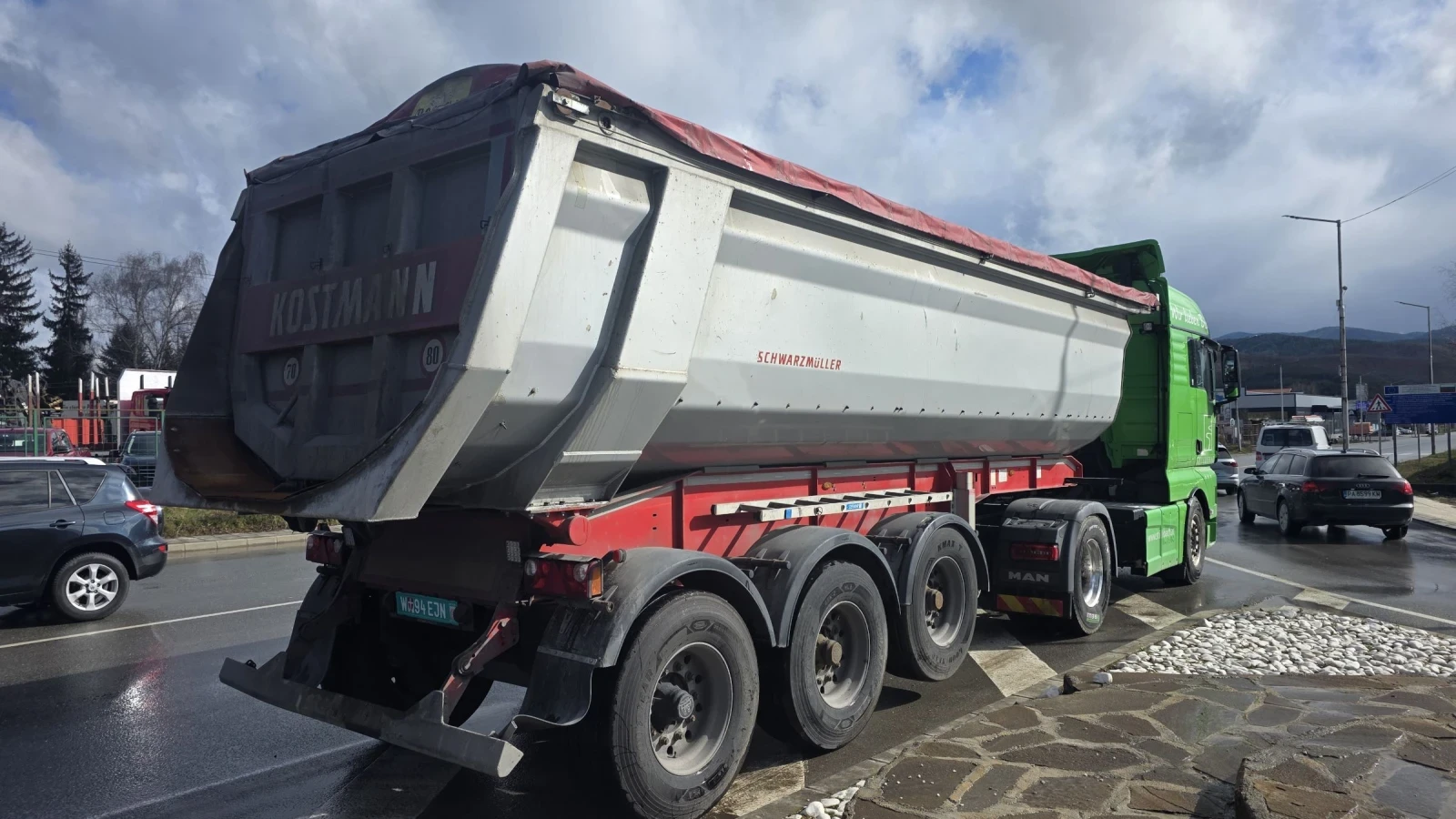 Полуремарке Schwarzmuller 28 куб.см., снимка 4 - Ремаркета - 53998512