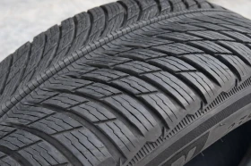 Гуми Зимни 235/55R19, снимка 5