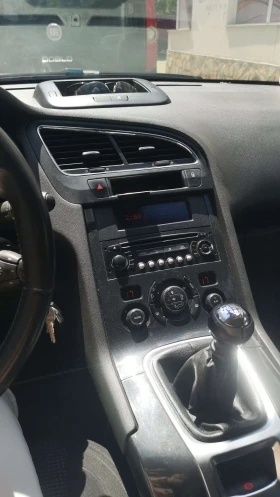 Peugeot 5008, снимка 10