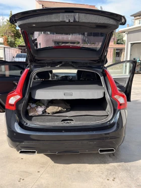 Volvo V60 D6 Plug-in Hybrid, снимка 16