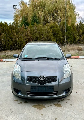 Toyota Yaris 1.0 Бензин, снимка 2