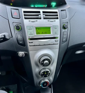 Toyota Yaris 1.0 Бензин, снимка 6