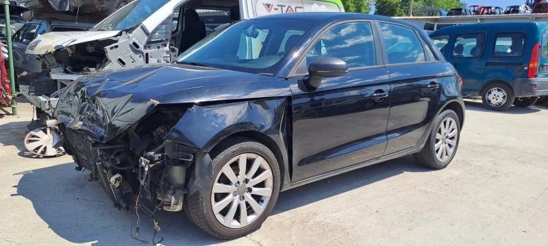 Audi A1 1.6TDI, снимка 2 - Автомобили и джипове - 41437789