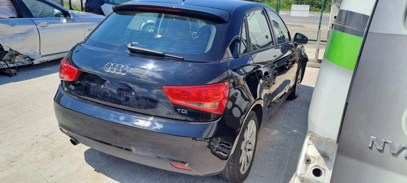 Audi A1 1.6TDI, снимка 3 - Автомобили и джипове - 41437789