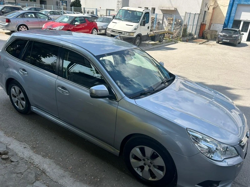 Subaru Legacy 2.5i AWD.Швейцария, снимка 3 - Автомобили и джипове - 47337399