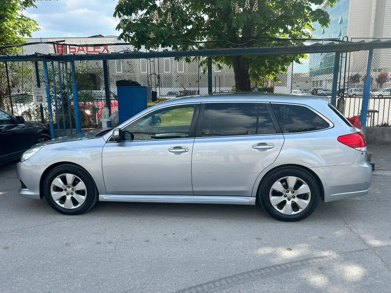 Subaru Legacy 2.5i AWD.Швейцария, снимка 2 - Автомобили и джипове - 47337399