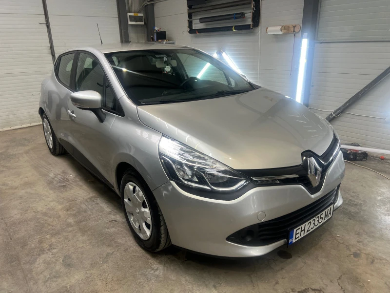 Renault Clio, снимка 2 - Автомобили и джипове - 47113349