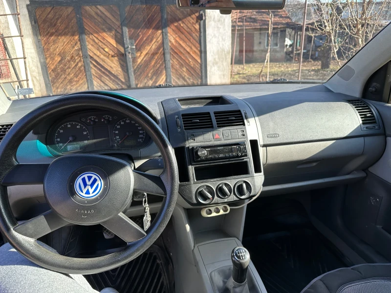 VW Polo, снимка 6 - Автомобили и джипове - 48520204