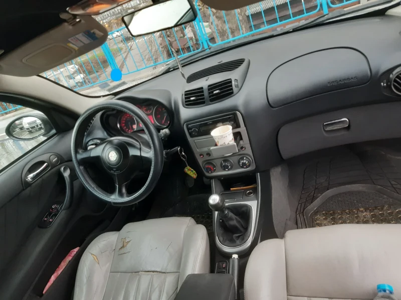 Alfa Romeo 147, снимка 11 - Автомобили и джипове - 48841529