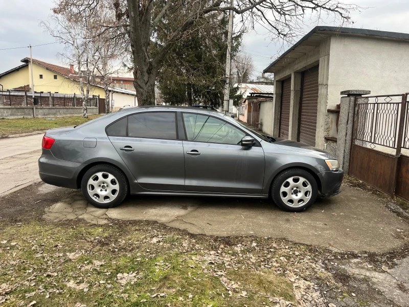 VW Jetta 2.0, снимка 3 - Автомобили и джипове - 49303181