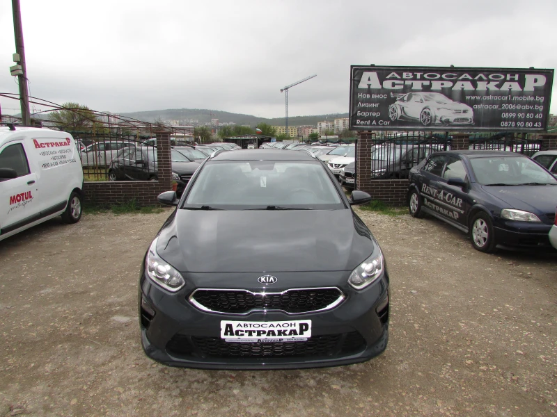 Kia Ceed 1.6CRDI MILD HYBRID, снимка 2 - Автомобили и джипове - 49774569