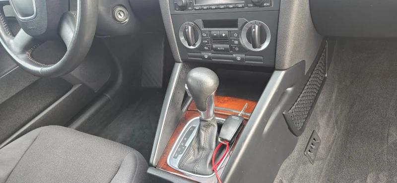 Audi A3 8-клапана АВТОМАТ, снимка 9 - Автомобили и джипове - 52727903
