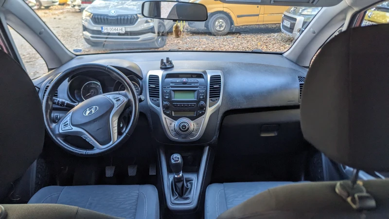 Hyundai Ix20, снимка 6 - Автомобили и джипове - 52842614