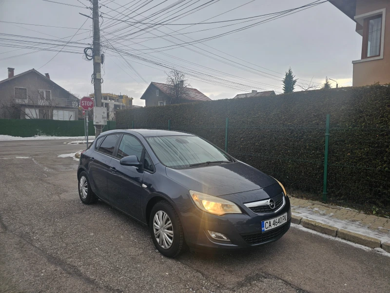 Opel Astra Гаражна-Климатр, снимка 9 - Автомобили и джипове - 53235841