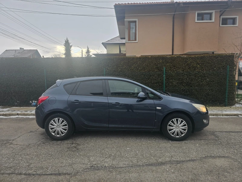 Opel Astra Гаражна-Климатр, снимка 8 - Автомобили и джипове - 53235841