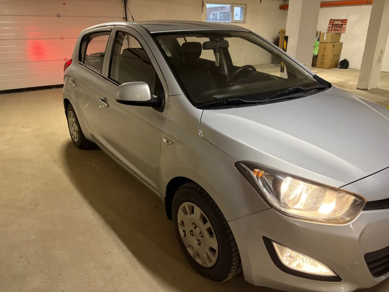 Hyundai I20, снимка 3 - Автомобили и джипове - 53434309