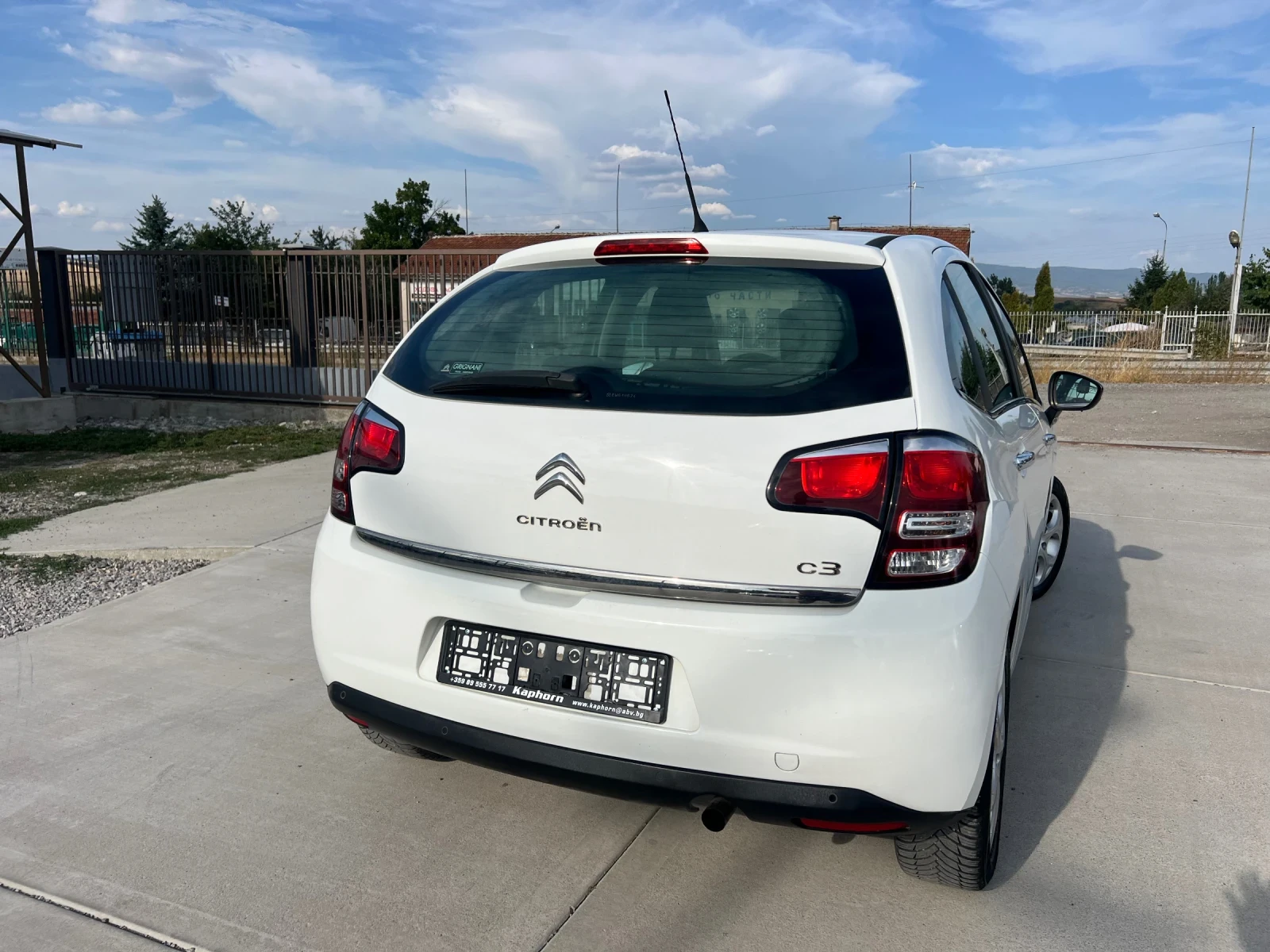 Citroen C3 1.2i - изображение 5