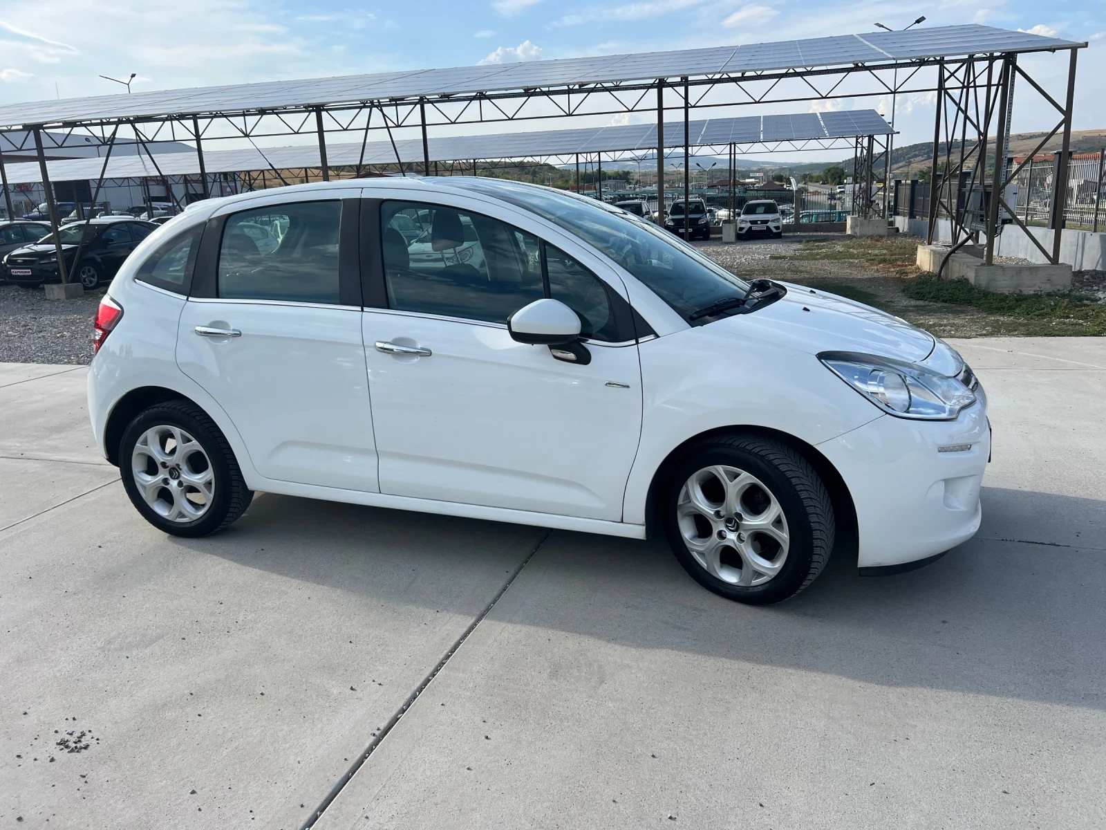 Citroen C3 1.2i - изображение 8