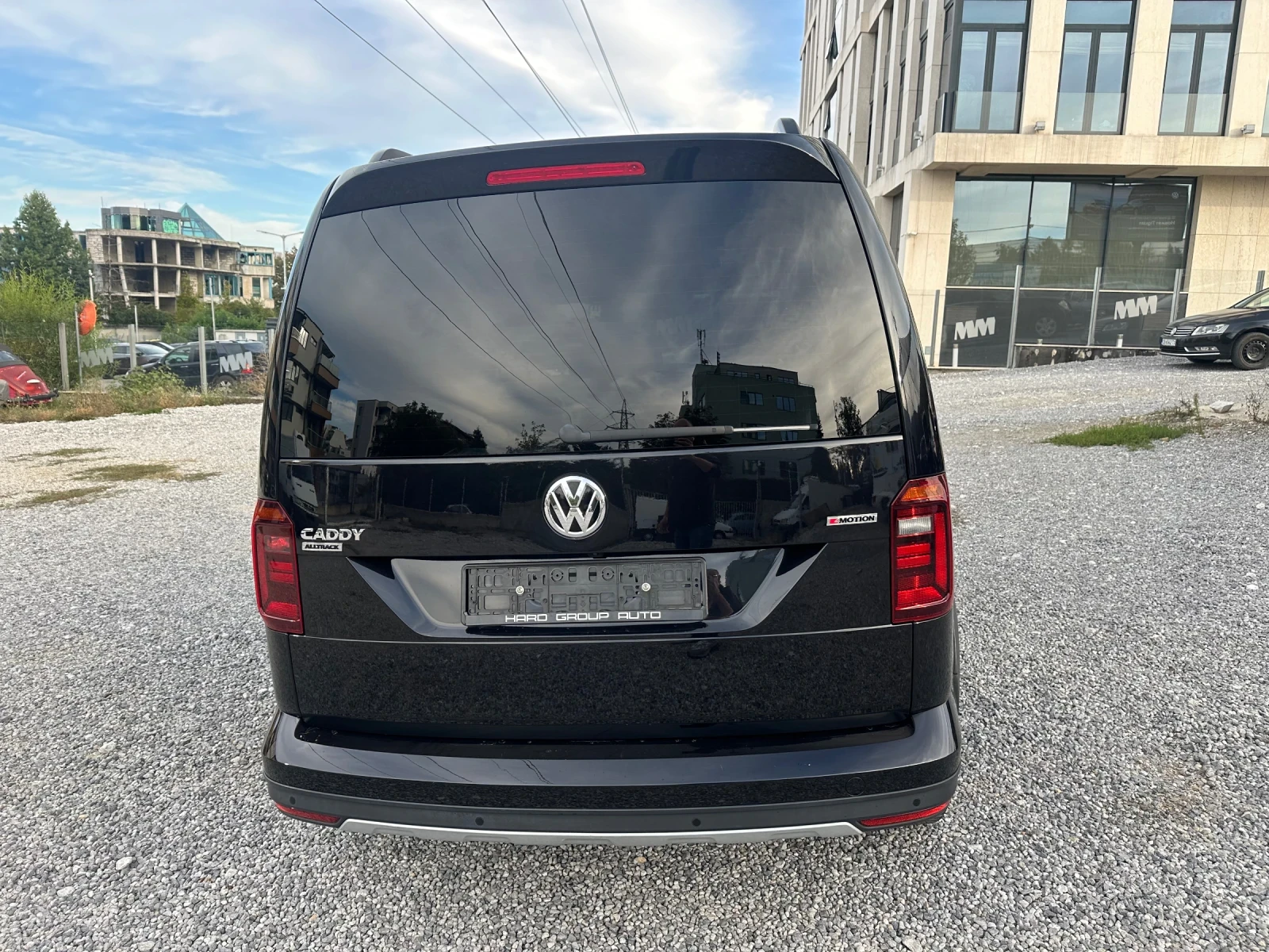 VW Caddy ALLTRACK 4х4 АВТОМАТИК Distronic Kamera - изображение 6