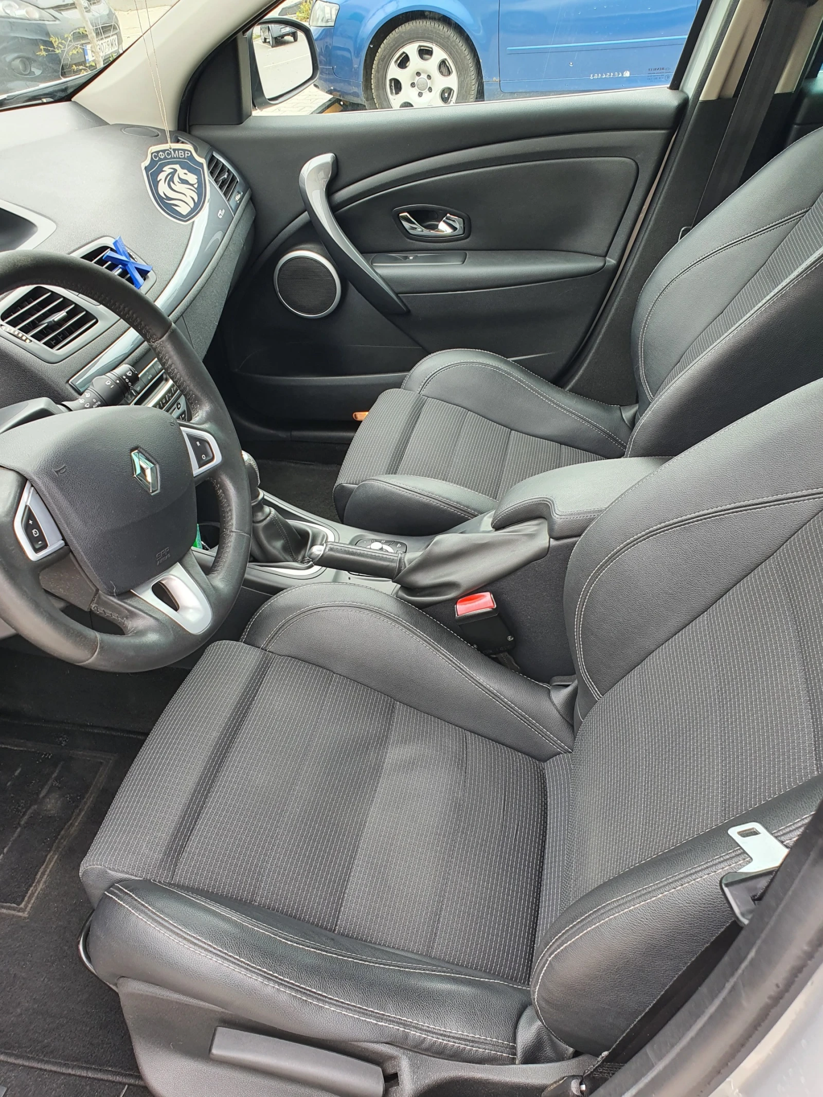 Renault Megane GT LINE - изображение 8