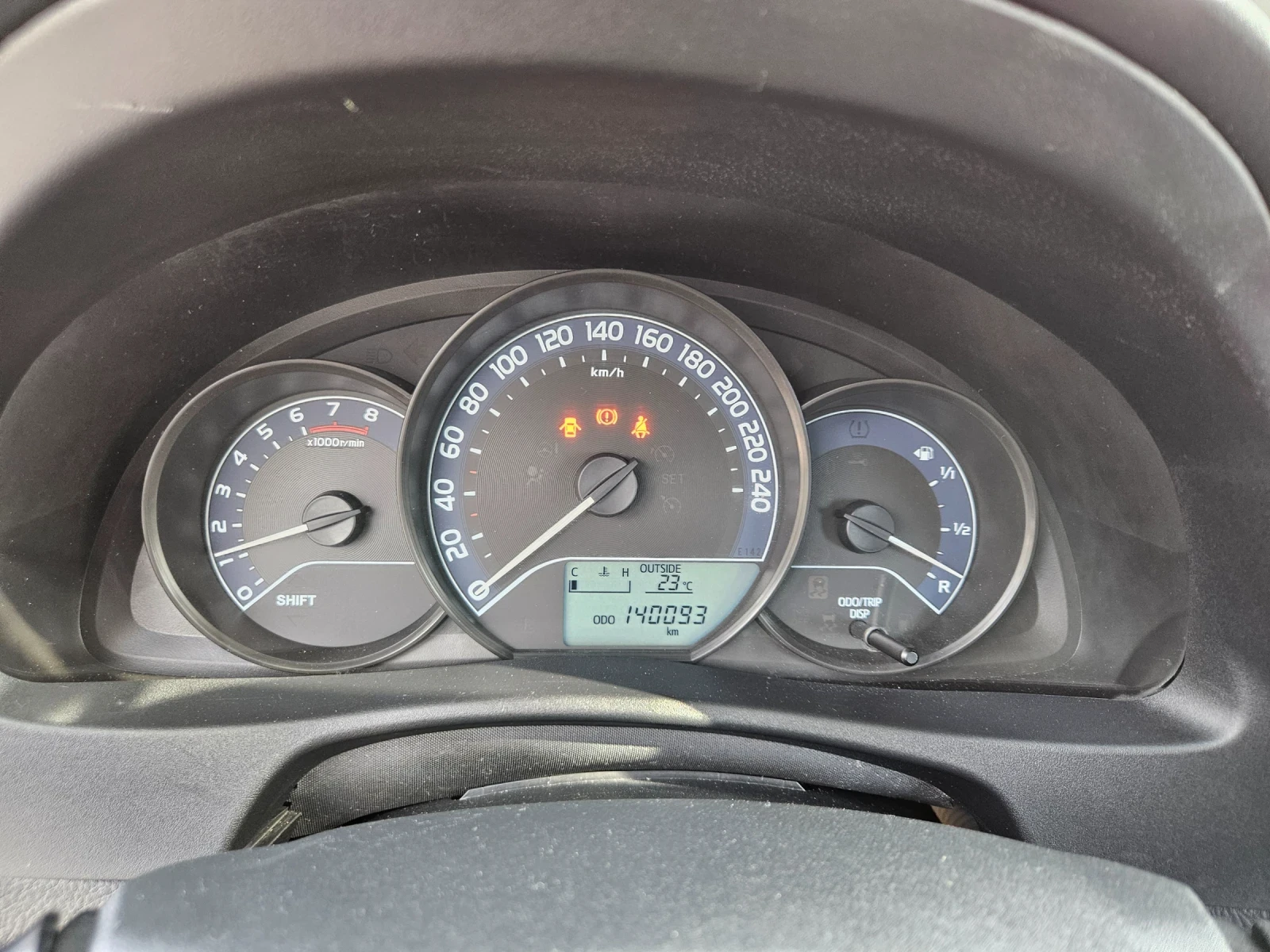 Toyota Auris 1.33vvti 100ps. EURO 6  | Mobile.bg — изображение 13