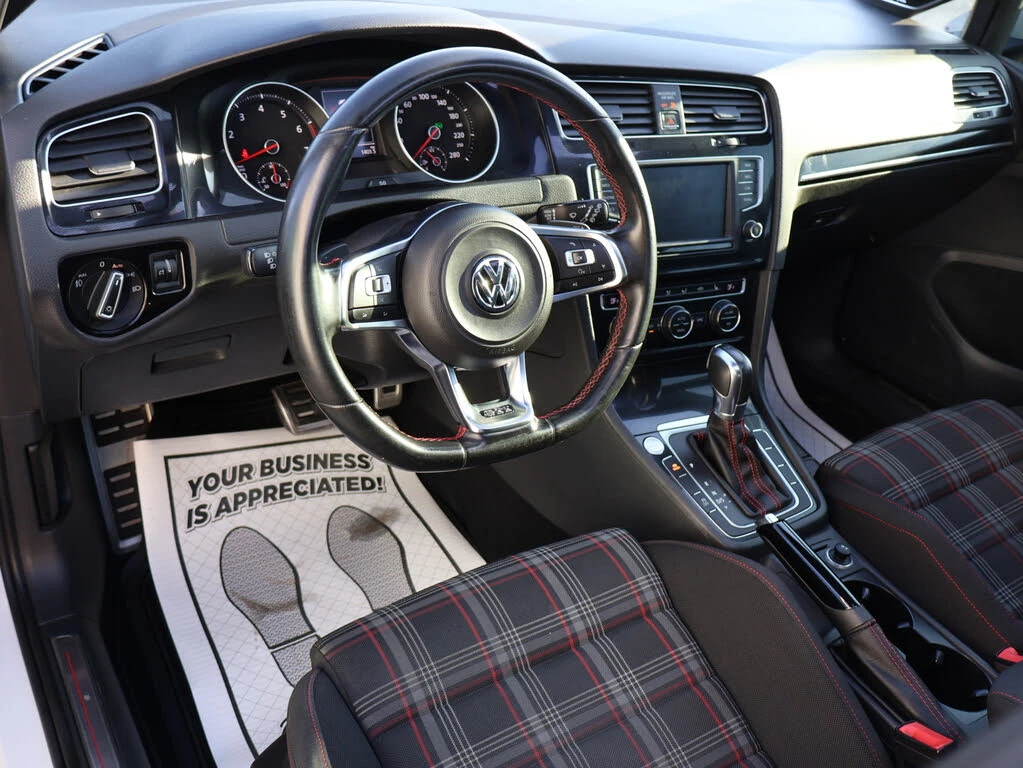 VW Golf 2.0T Autobahn 4-Door* ����������* (���� �� ��)  | Mobile.bg � ����������� 12