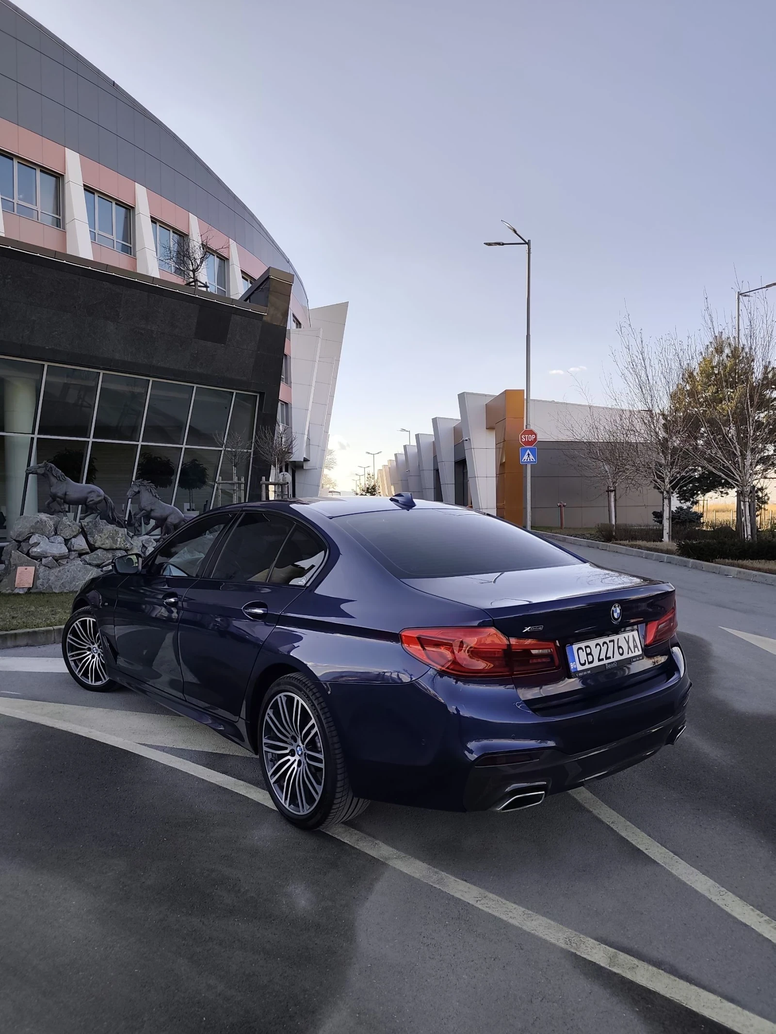 BMW 530 D XDrive M PACK head up УНИКАЛЕН ТОП!!!, снимка 8 - Автомобили и джипове - 53624598