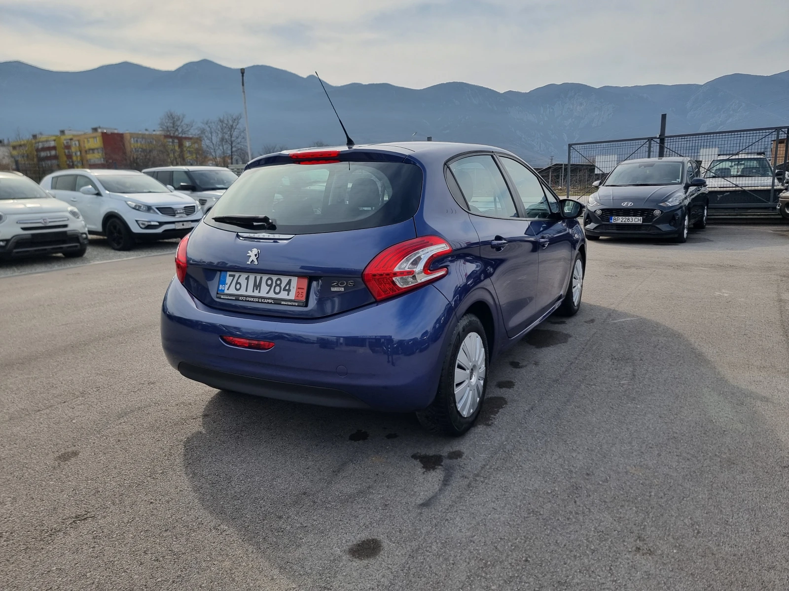 Peugeot 208 1.6E-HDI - изображение 6