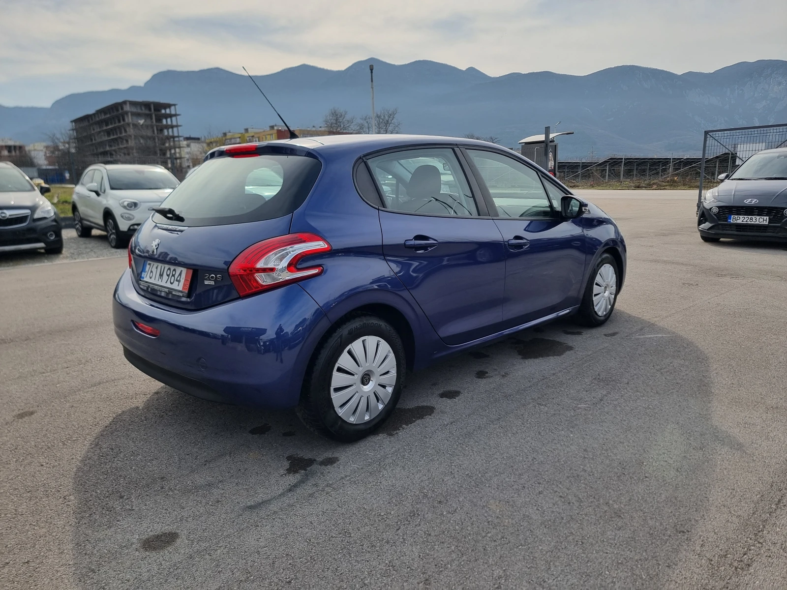 Peugeot 208 1.6E-HDI - изображение 7