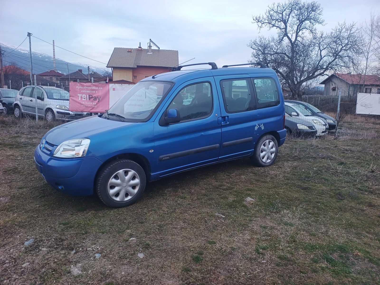 Citroen Berlingo 1.6 I/ Мултиспейс/Климатик/115000х.км., снимка 4 - Автомобили и джипове - 53712668