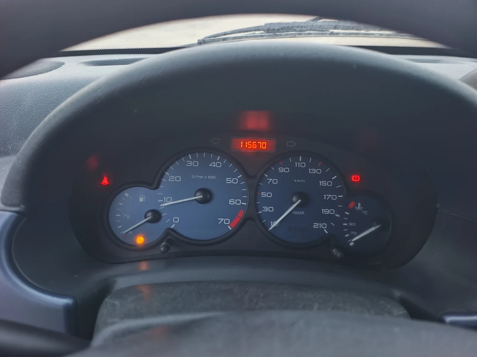 Citroen Berlingo 1.6 I/ Мултиспейс/Климатик/115000х.км., снимка 10 - Автомобили и джипове - 53712668