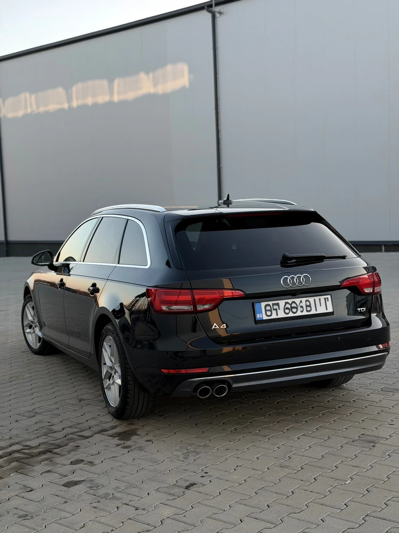 Audi A4, снимка 12 - Автомобили и джипове - 53853108