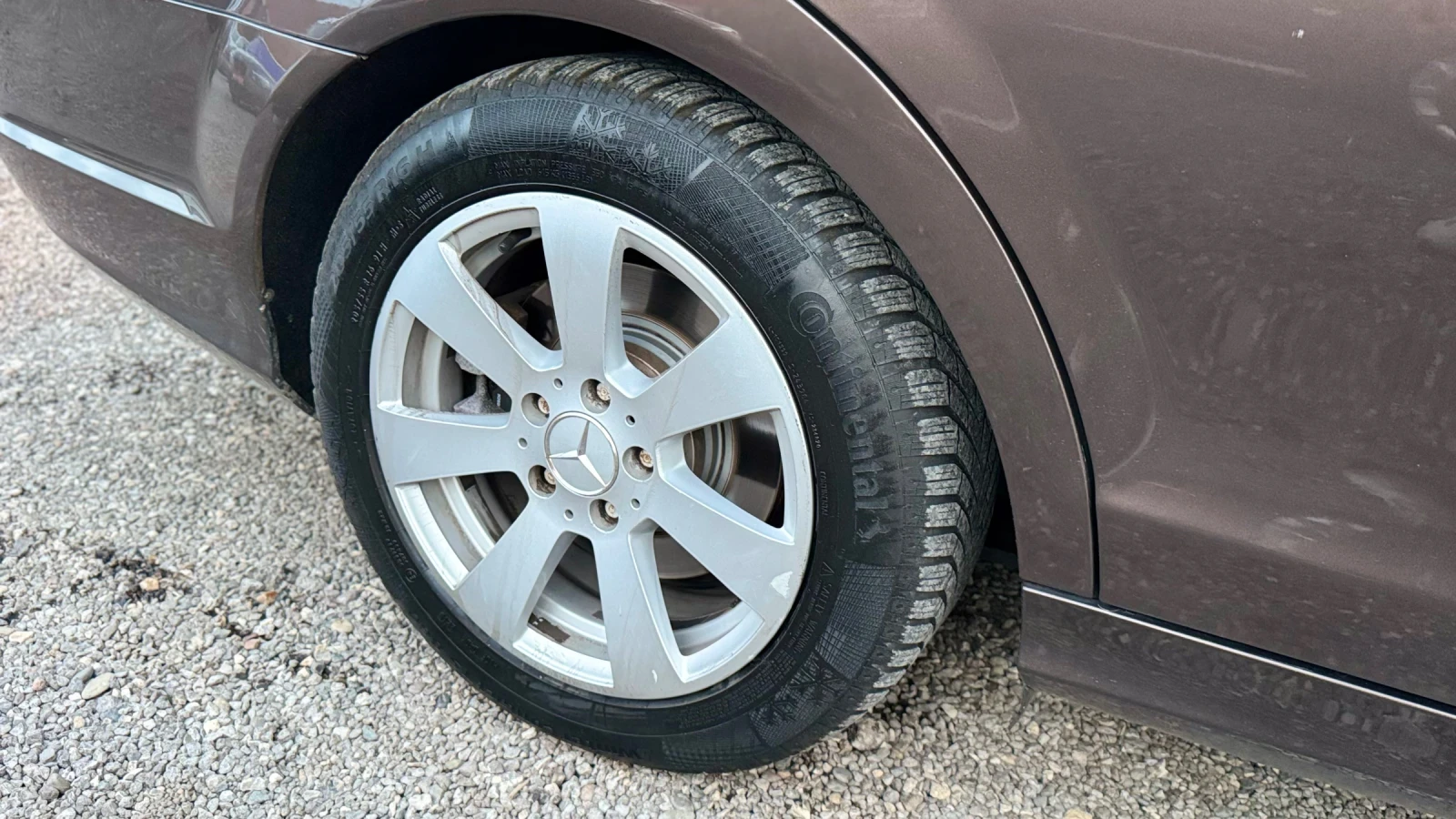 Mercedes-Benz C 250 Като нова , снимка 15 - Автомобили и джипове - 54083571