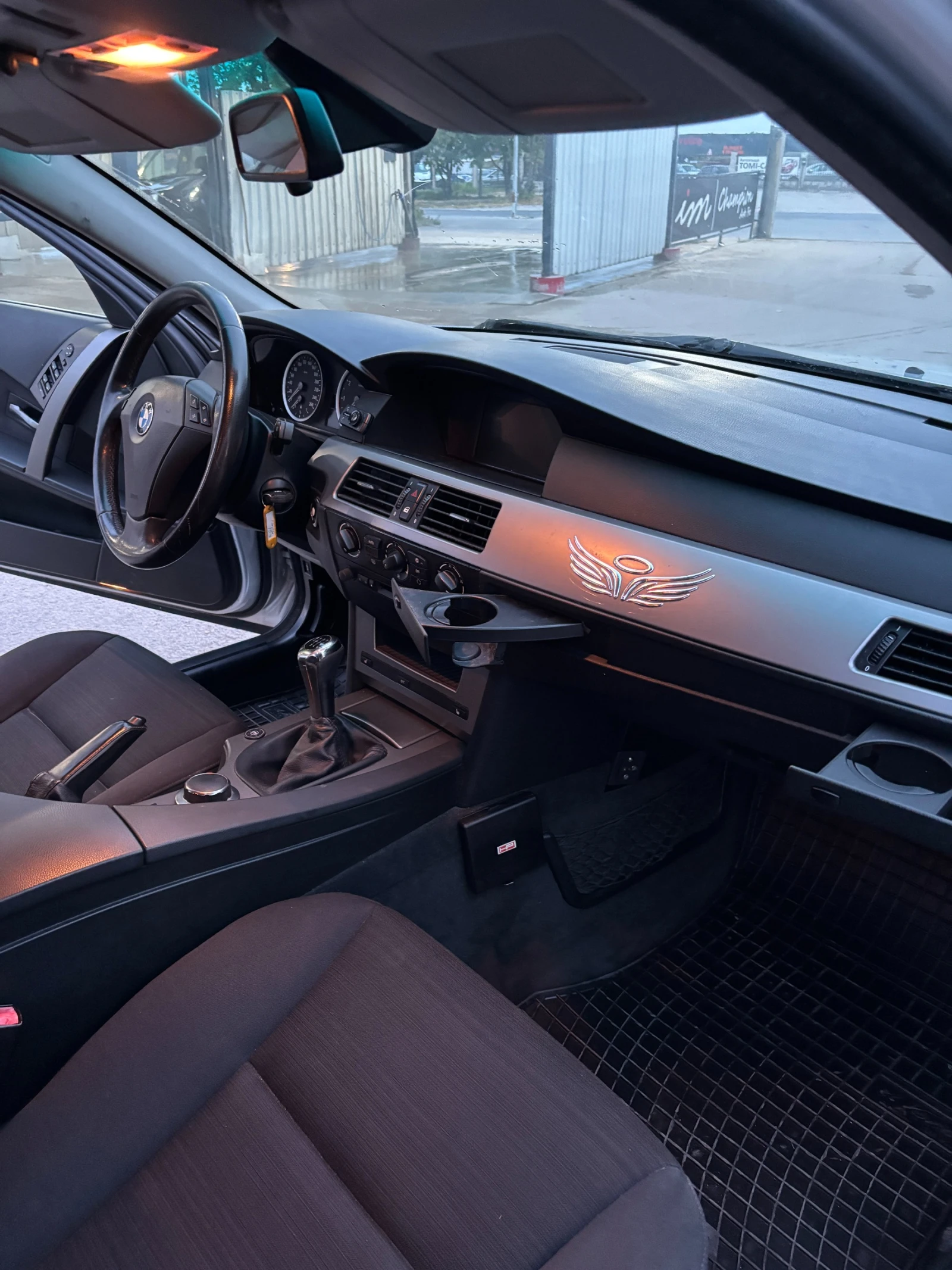 BMW 525 N52B25 177к.с., снимка 8 - Автомобили и джипове - 54335190