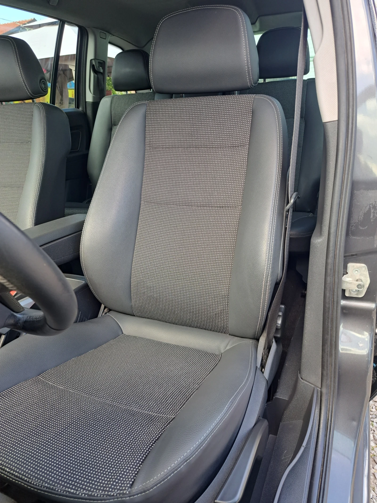 Opel Zafira 1.7CDTI ECOFLEX COSMO , снимка 16 - Автомобили и джипове - 54720757