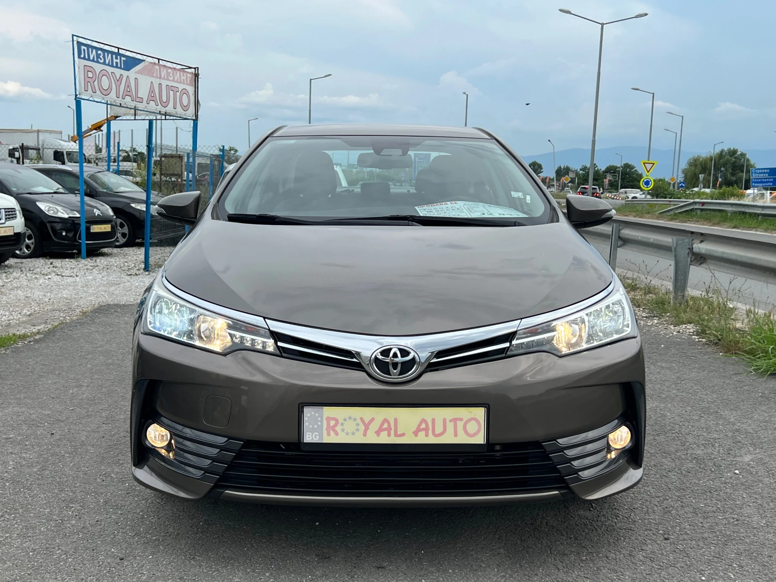 Toyota Corolla ЛИЗИНГ-40 000 КМ-КЛИМА-НАВИ-КАМЕРА-ТОП, снимка 2 - Автомобили и джипове - 54873805