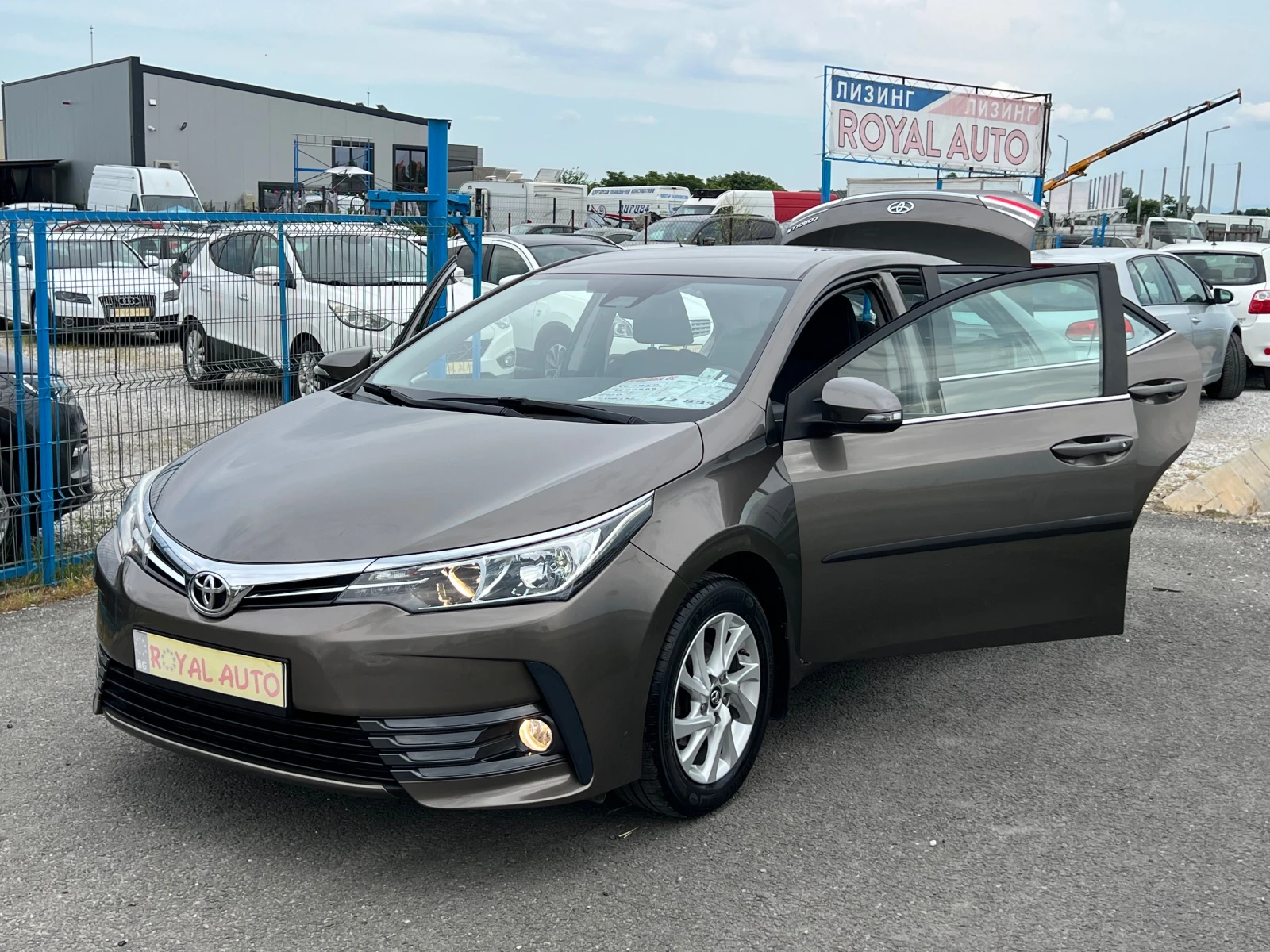 Toyota Corolla ЛИЗИНГ-40 000 КМ-КЛИМА-НАВИ-КАМЕРА-ТОП, снимка 15 - Автомобили и джипове - 54873805