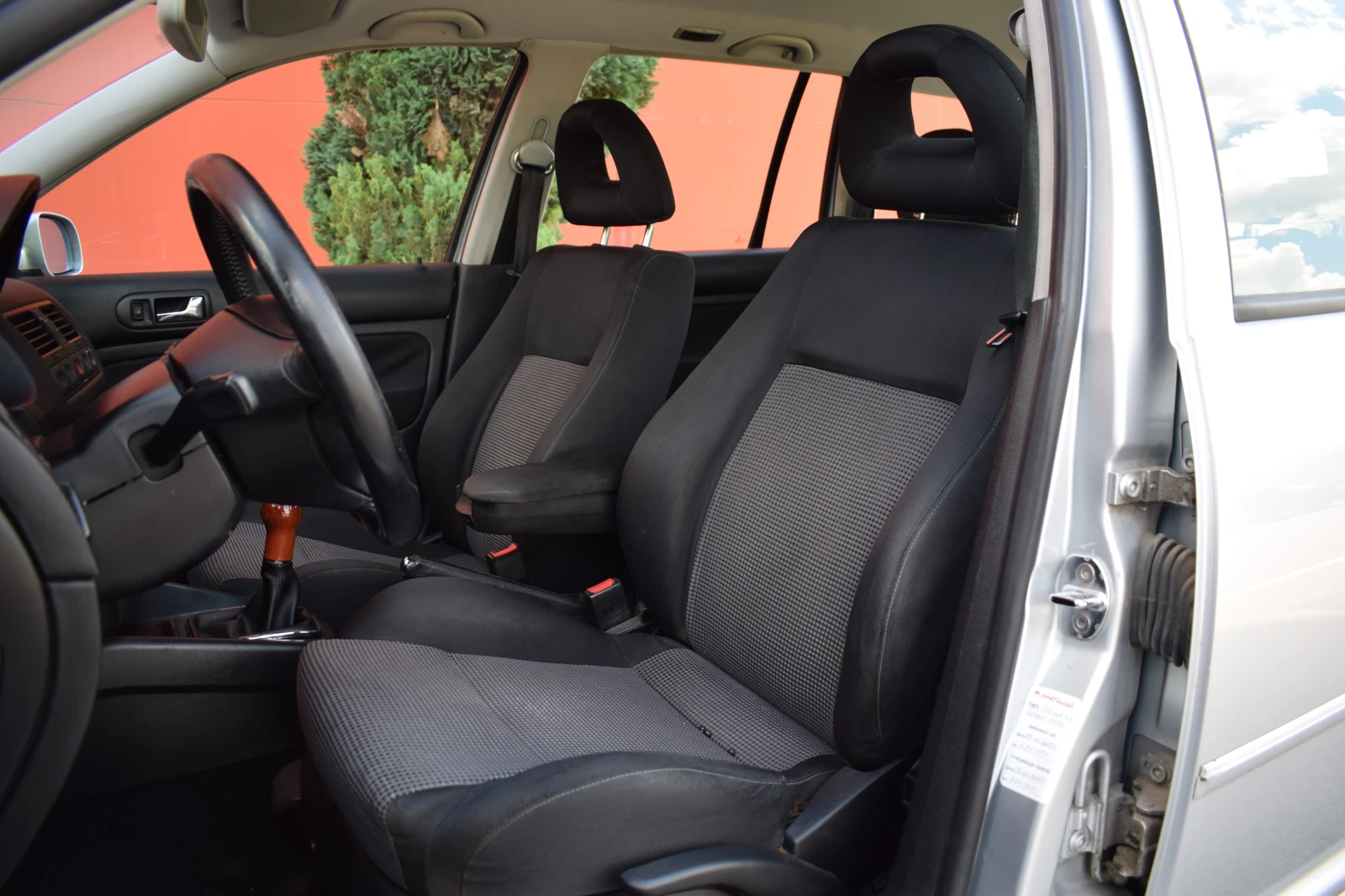 VW Bora 1.9TDI 116k.c., снимка 8 - Автомобили и джипове - 55296521