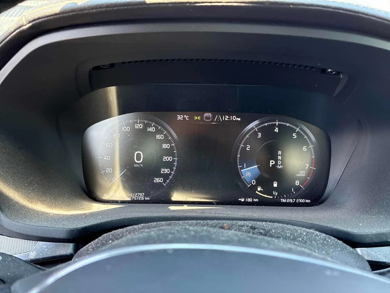 Volvo S60 B5 AWD R Design / Bowers & Wilkins / 360 , снимка 8 - Автомобили и джипове - 55701842