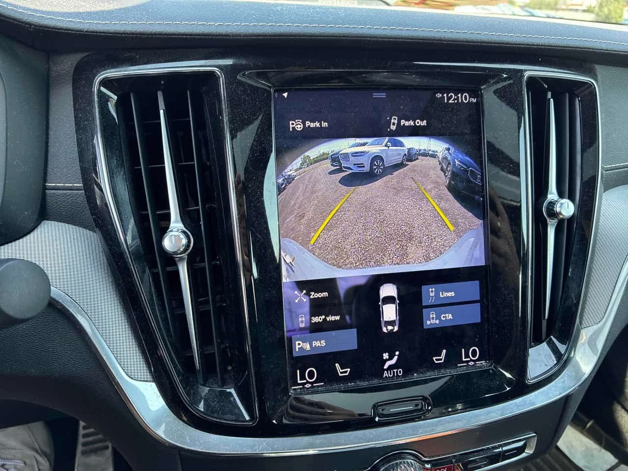 Volvo S60 B5 AWD R Design / Bowers & Wilkins / 360 , снимка 15 - Автомобили и джипове - 55701842