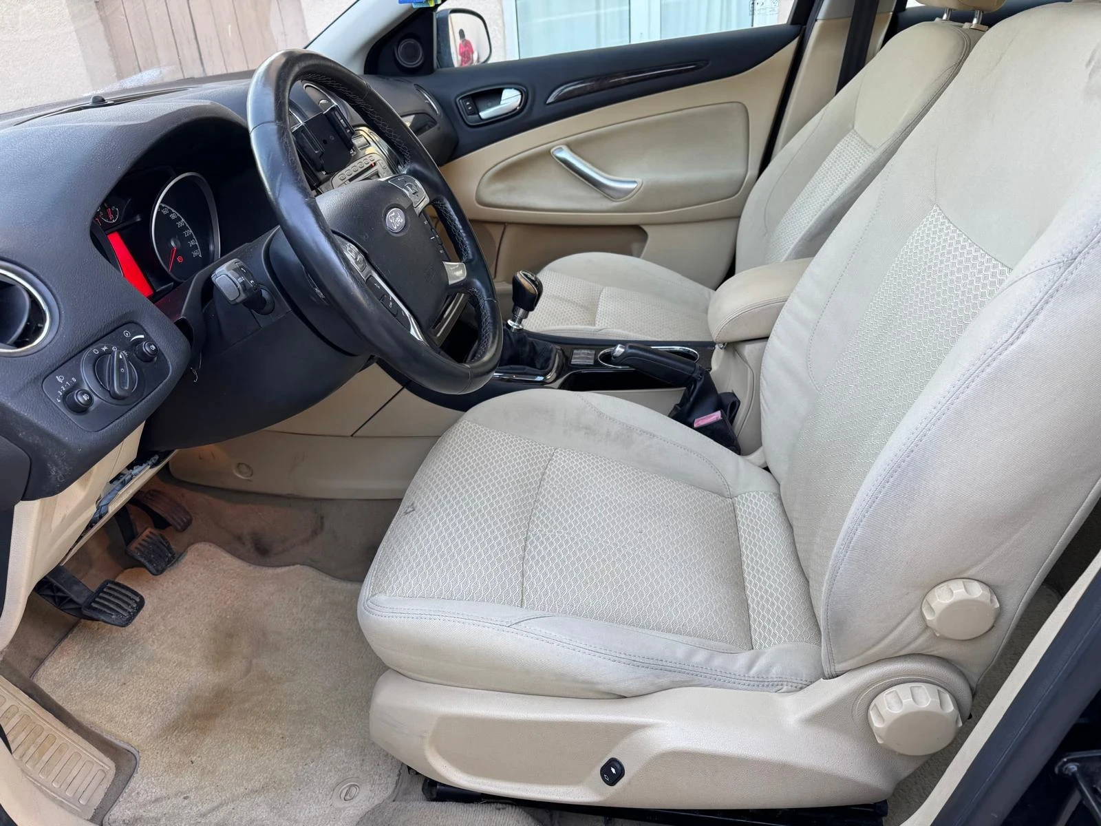 Ford Mondeo, снимка 7 - Автомобили и джипове - 55738711