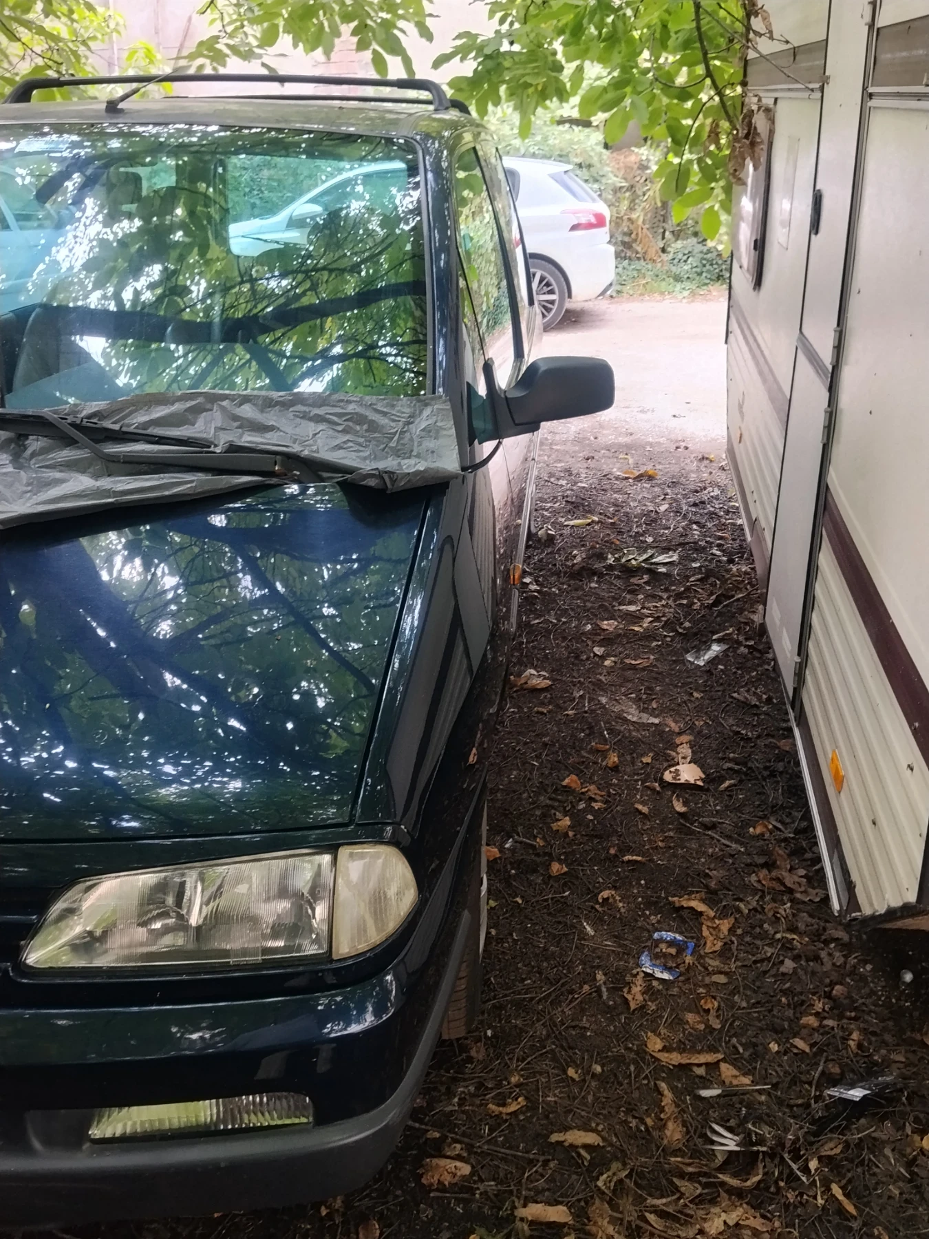 Peugeot 806