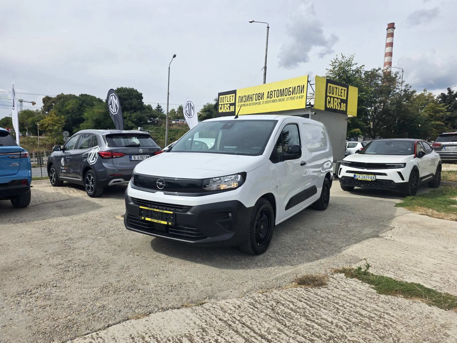 Opel Combo E - Cargo Basis XL, снимка 2 - Автомобили и джипове - 56225431