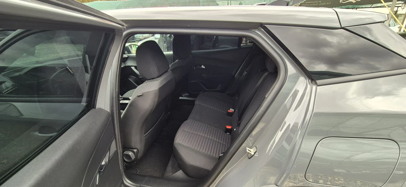 Peugeot 2008, снимка 13 - Автомобили и джипове - 56233600