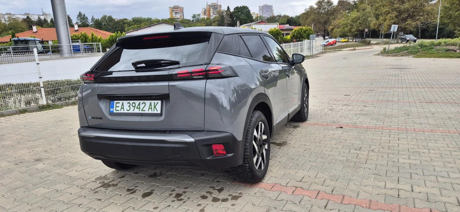 Peugeot 2008, снимка 10 - Автомобили и джипове - 56233600