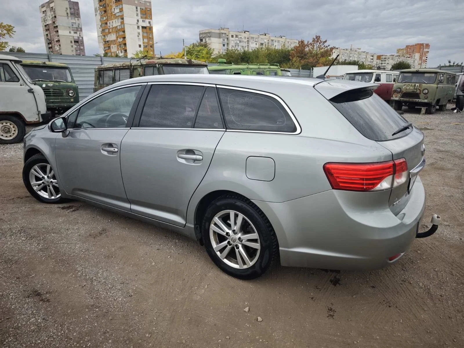 Toyota Avensis 2.0d4d 6 speed NAVI ������ | Mobile.bg � ����������� 4