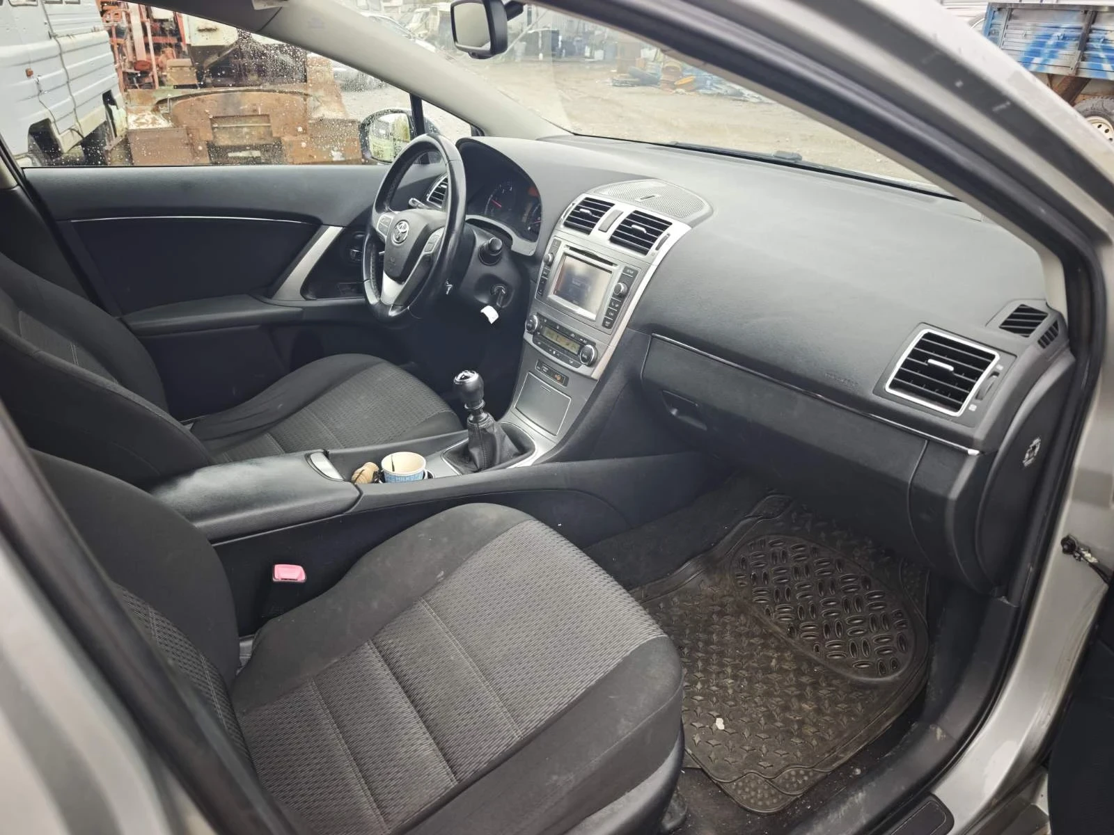 Toyota Avensis 2.0d4d 6 speed NAVI ������ | Mobile.bg � ����������� 7